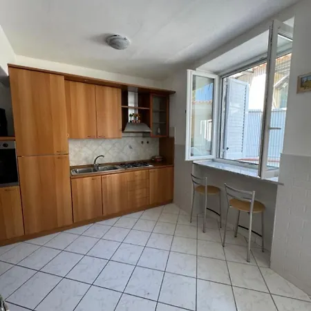 Hoya Apartment